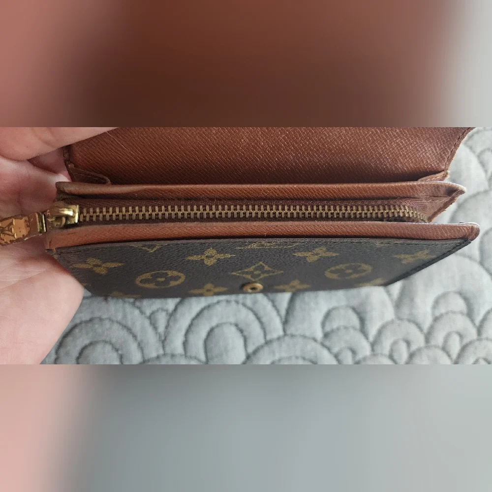 LV Monogram wallet - Picture 10 of 10